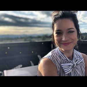 Meet your Posher, Danielle